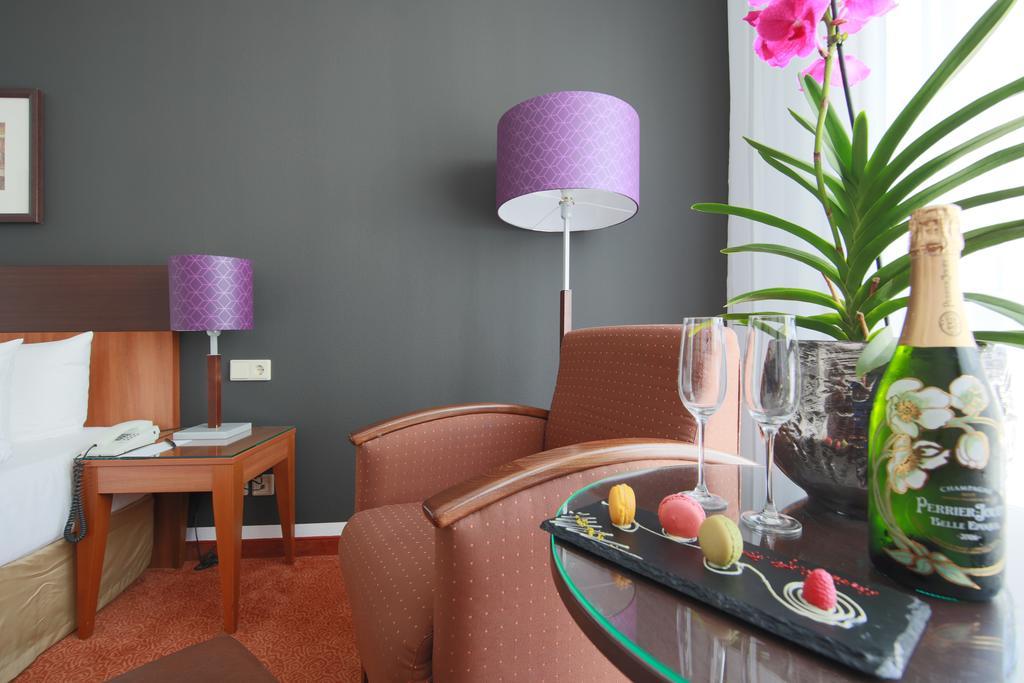 Dorint Hotel Am Dom Erfurt Eksteriør billede
